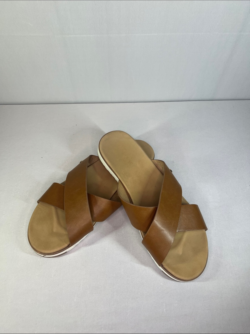 Catherine Malandrino Tan Brown Crisscross Slide Sandals